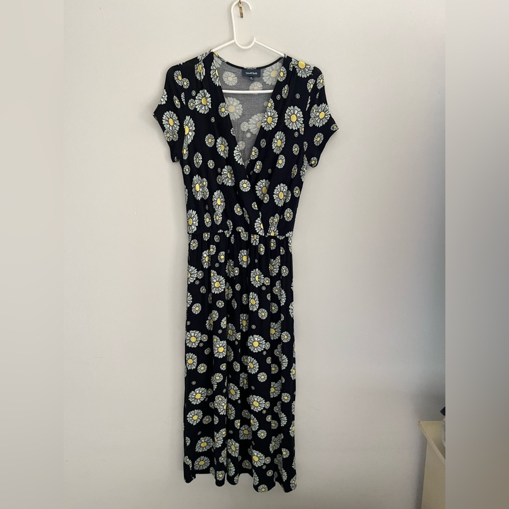 Modcloth Black Floral Midi Dress Size Medium